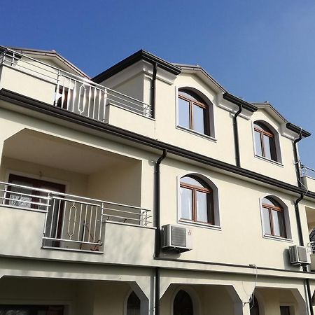 אומאג Apartments Mirasol מראה חיצוני תמונה