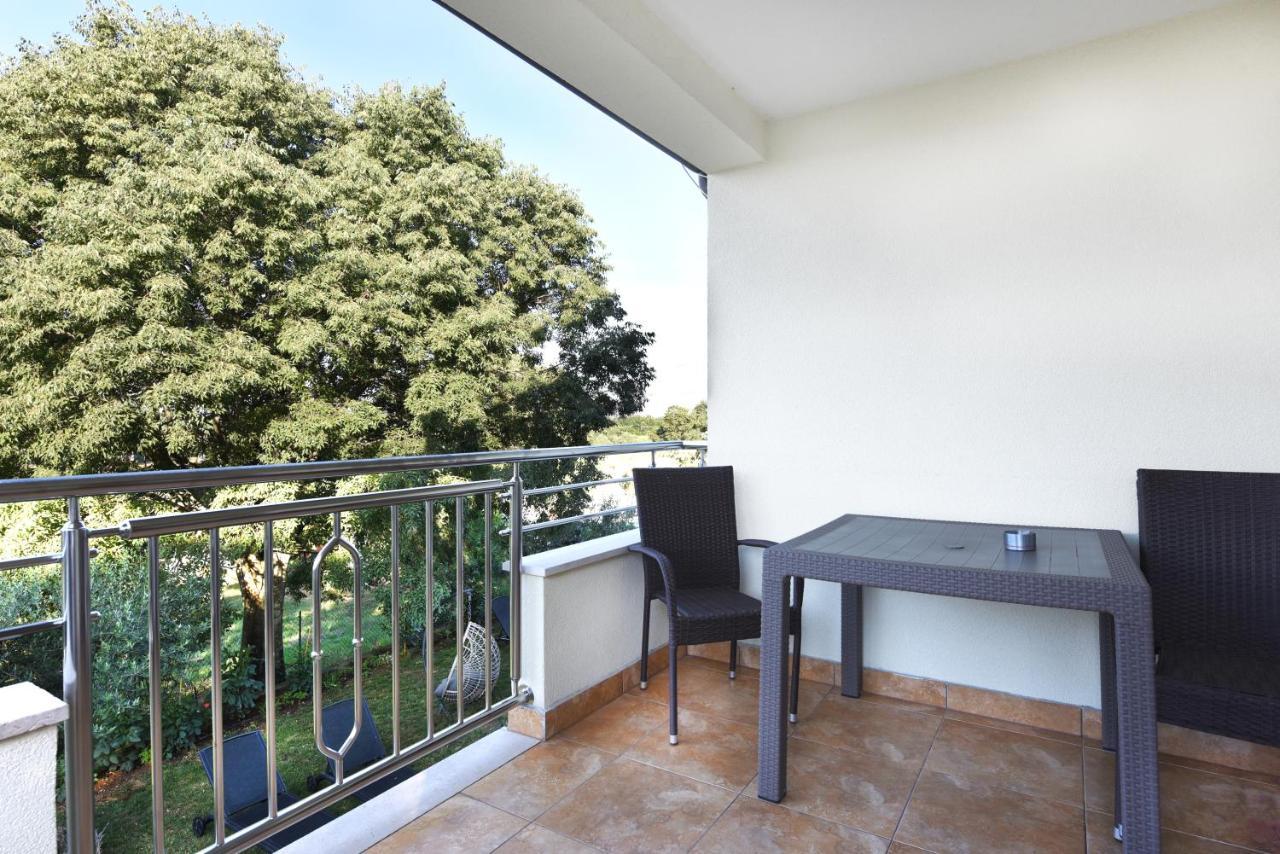 אומאג Apartments Mirasol מראה חיצוני תמונה