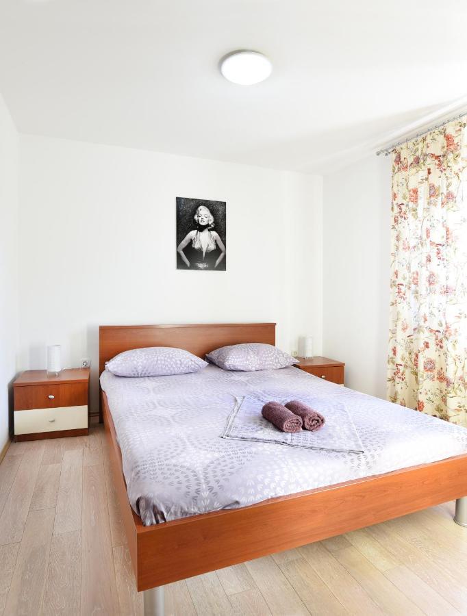 אומאג Apartments Mirasol מראה חיצוני תמונה