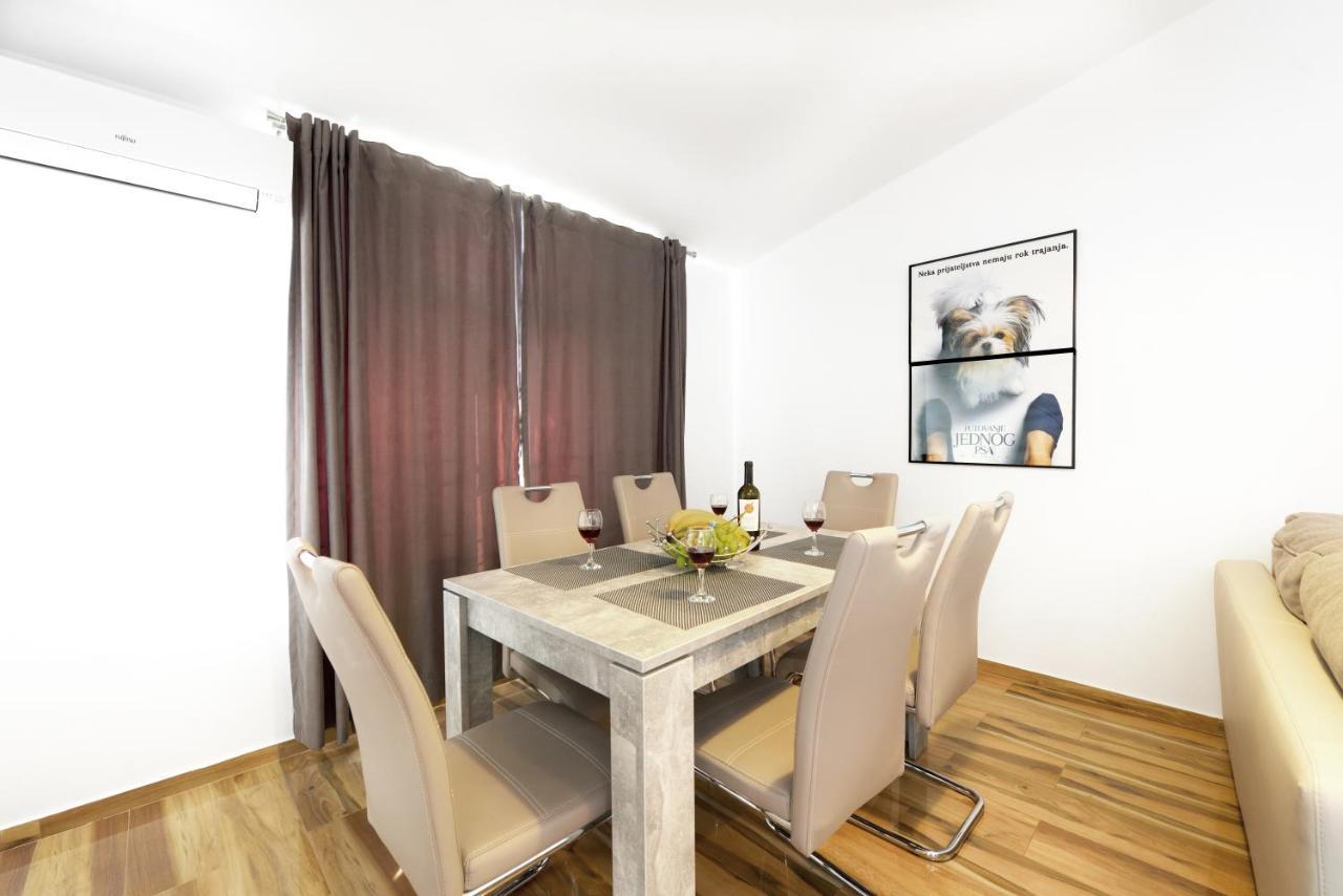אומאג Apartments Mirasol מראה חיצוני תמונה
